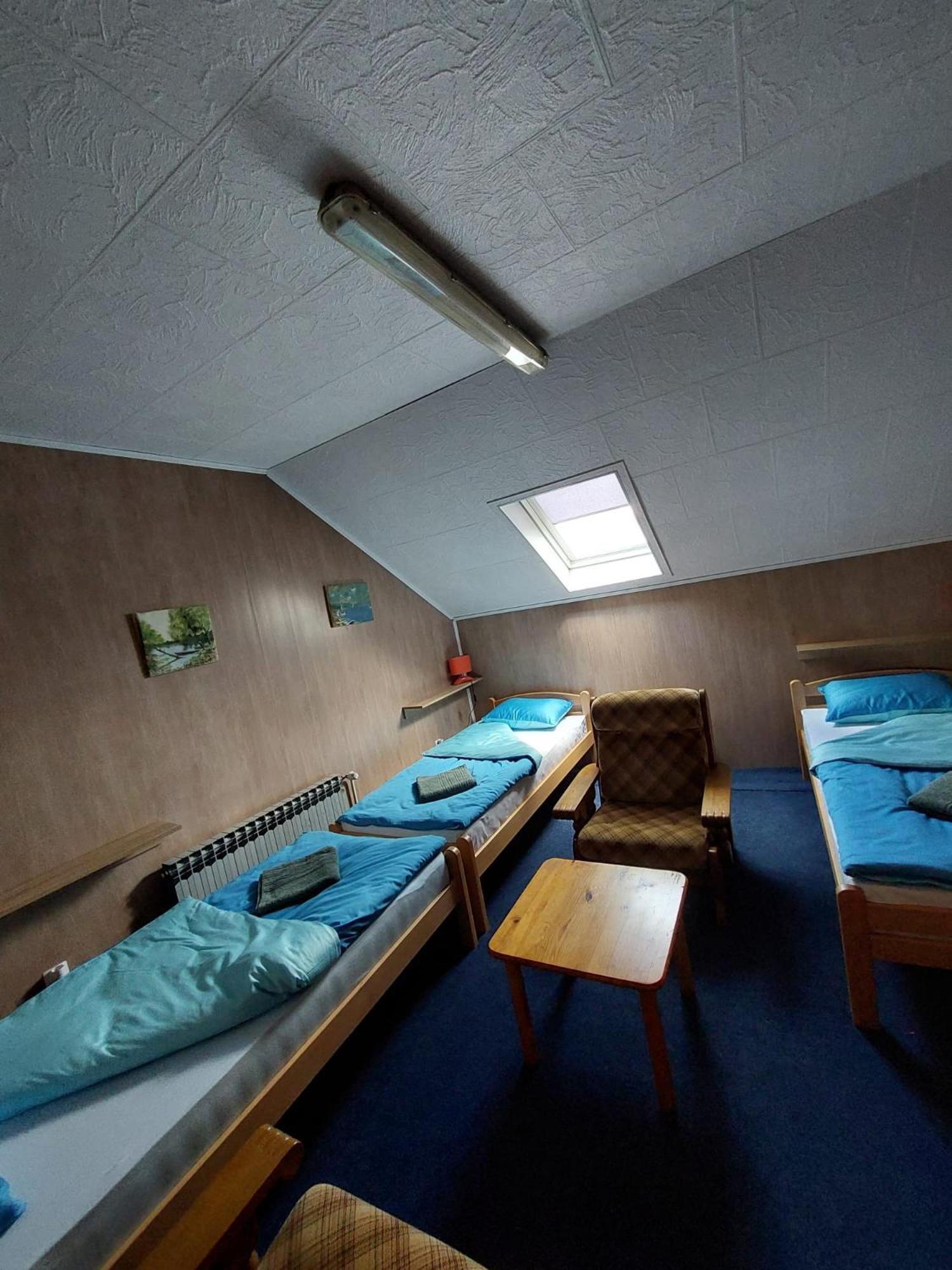 Hostel Suzzzy Novska Екстер'єр фото